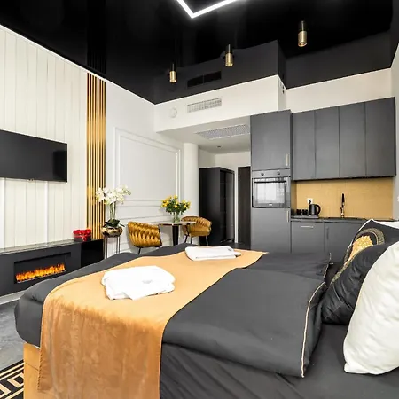 Hanza Tower 5 Stars *